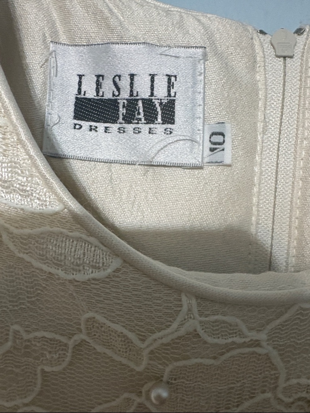 Leslie Fay Cream size 10 Lace Pearl Vintage Bride Bridal Era Dress little white - Picture 3 of 10